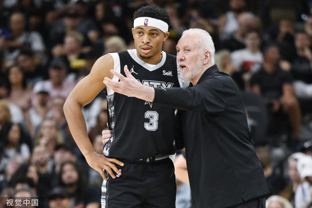 侠在面对季 侠在面对季