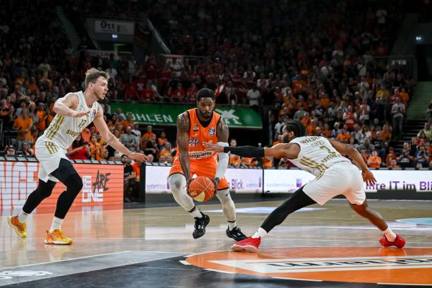 行为与联盟 行为与联盟