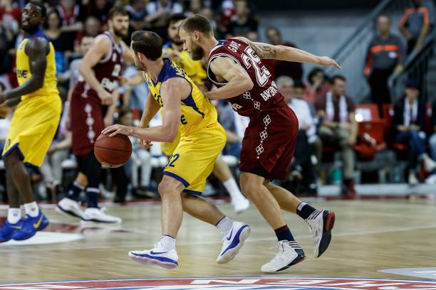 利亚雷亚尔 利亚雷亚尔